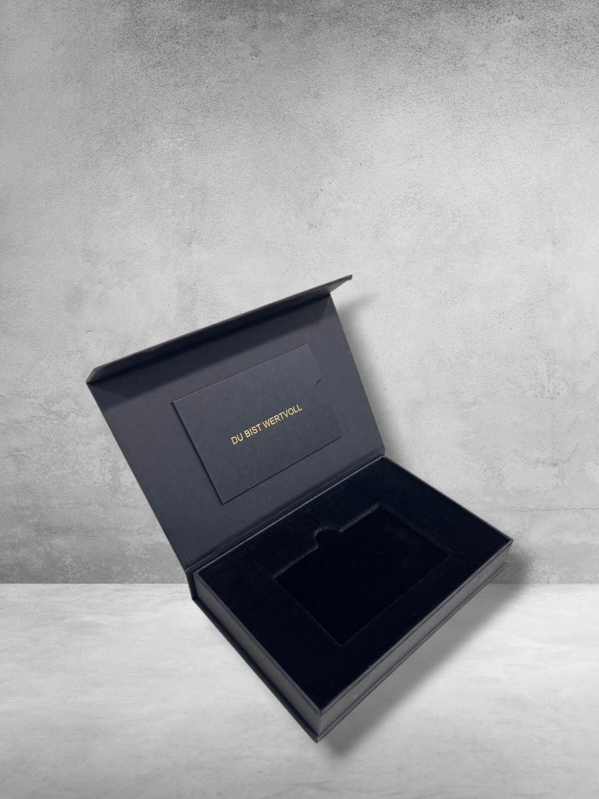 Gift Packaging for Gold & Silver Cards