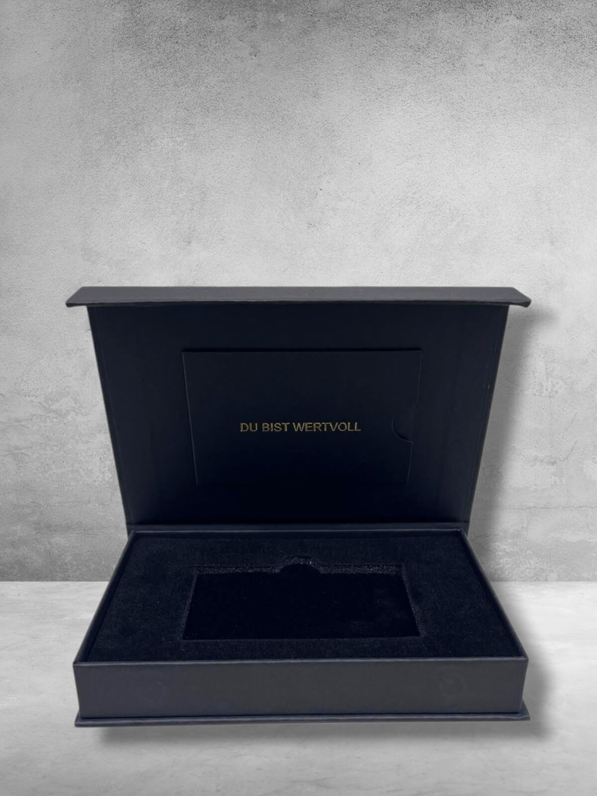 Gift Packaging for Gold & Silver Cards